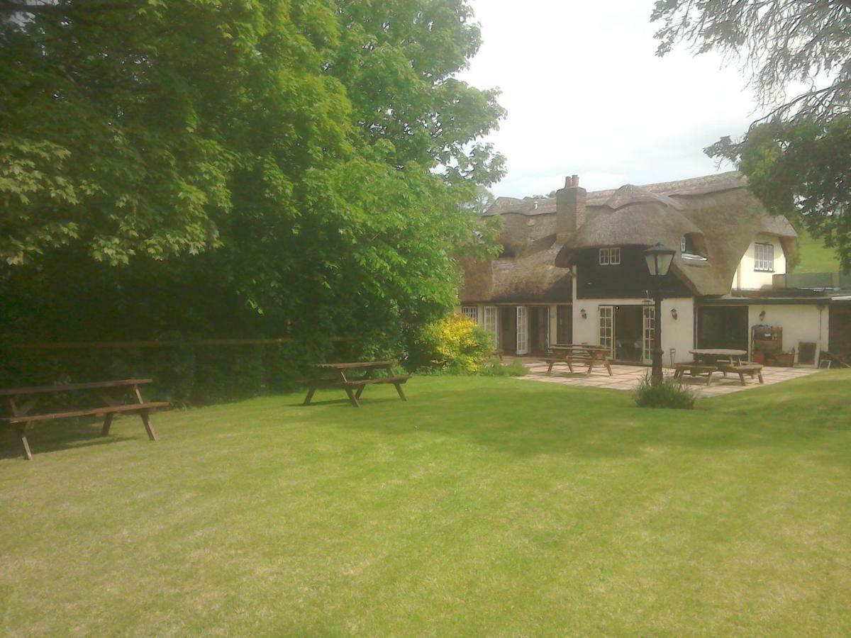 The Crown Inn Alvediston 외부 사진